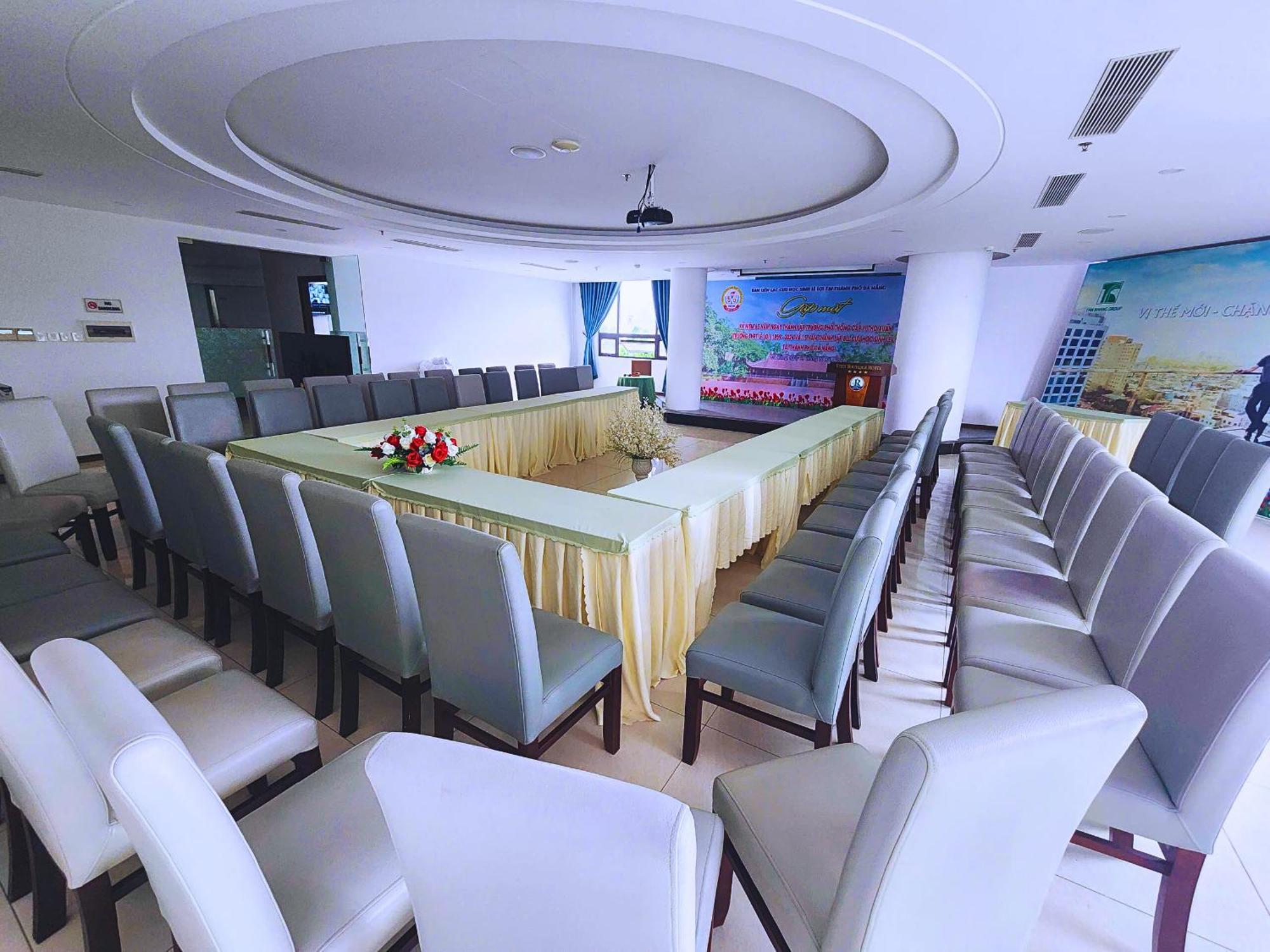 Ritzy Boutique Hotel Da Nang Beach Exterior photo