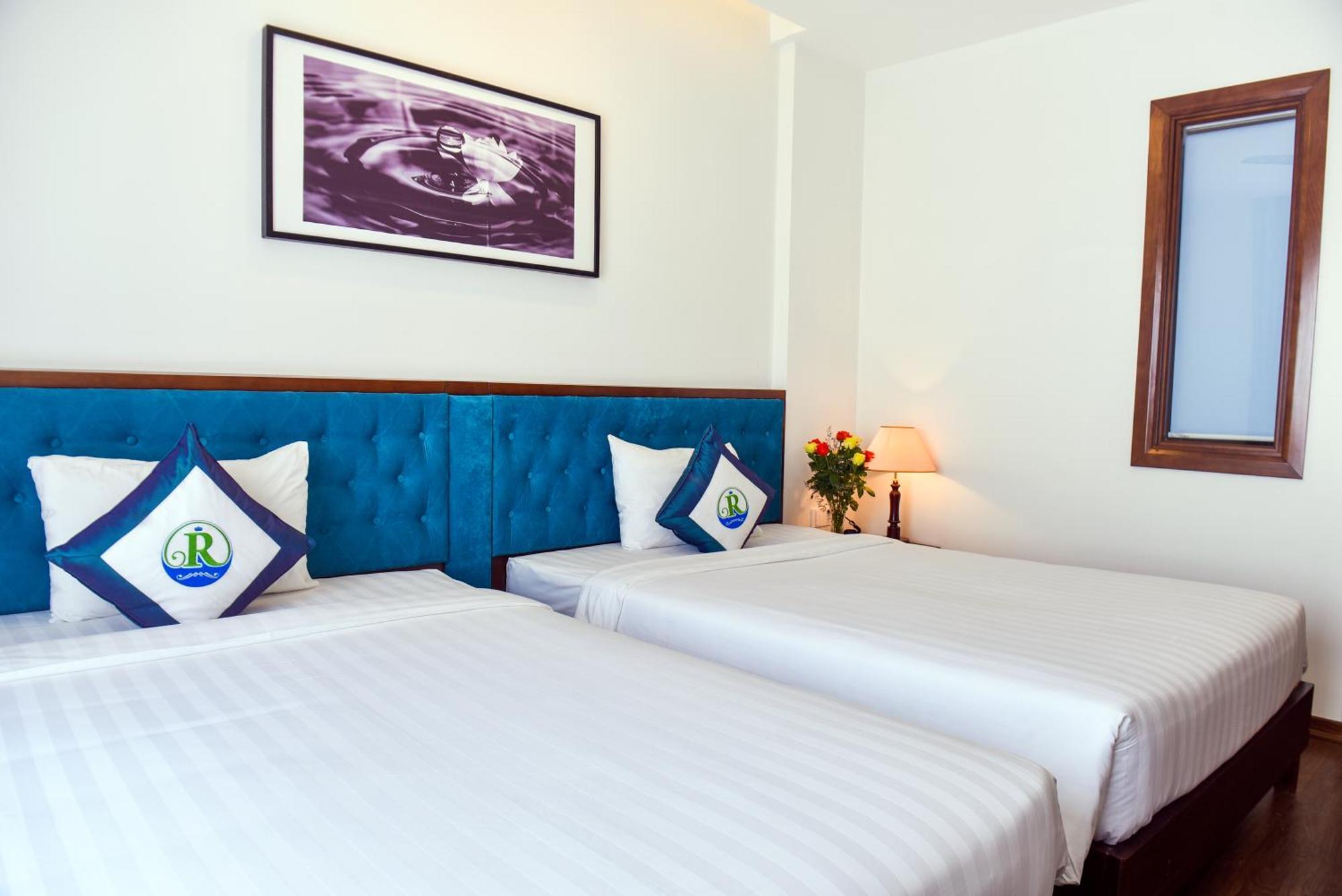 Ritzy Boutique Hotel Da Nang Beach Exterior photo
