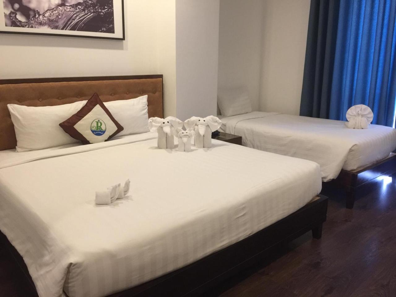 Ritzy Boutique Hotel Da Nang Beach Exterior photo